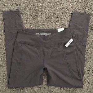*Brand New* VS Sport Total Knockout Tight